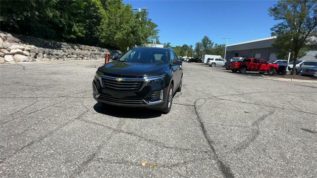 Photo of 2024 Mosaic Black Metallic Chevrolet Equinox