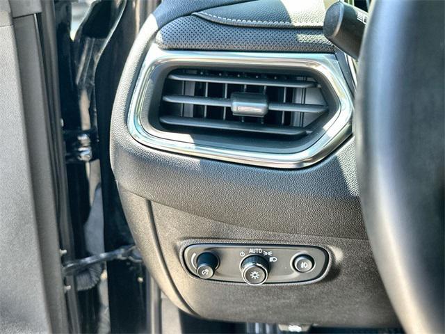 Photo of 2024 Mosaic Black Metallic Chevrolet Equinox