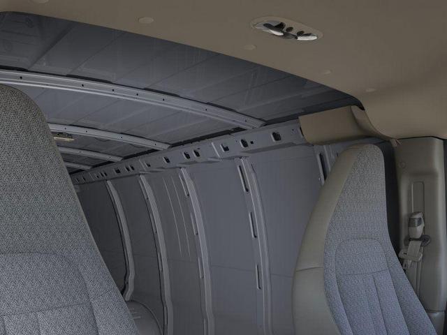 Photo of 2025 Summit White Chevrolet Express 2500