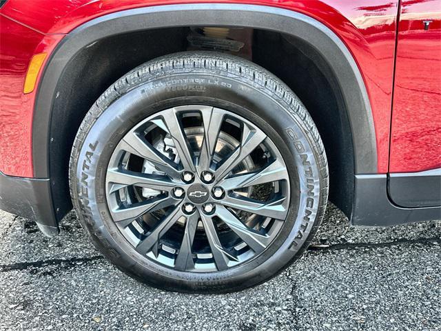 Photo of 2023 Radiant Red Tintcoat Chevrolet Traverse