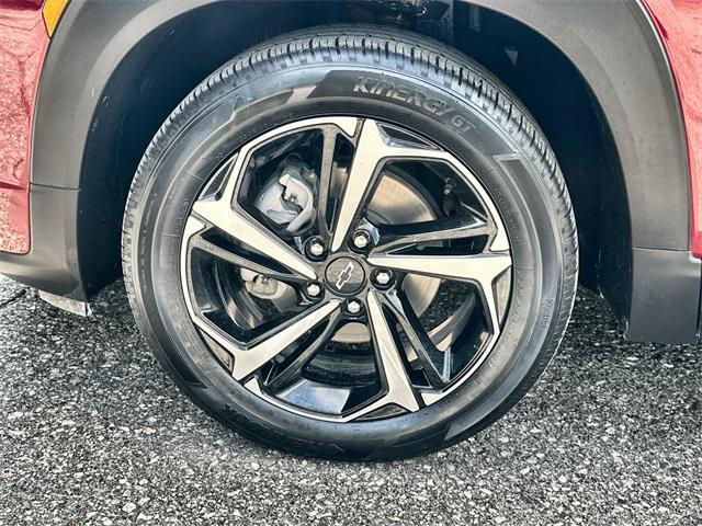 Photo of 2022 Crimson Metallic Chevrolet Trailblazer