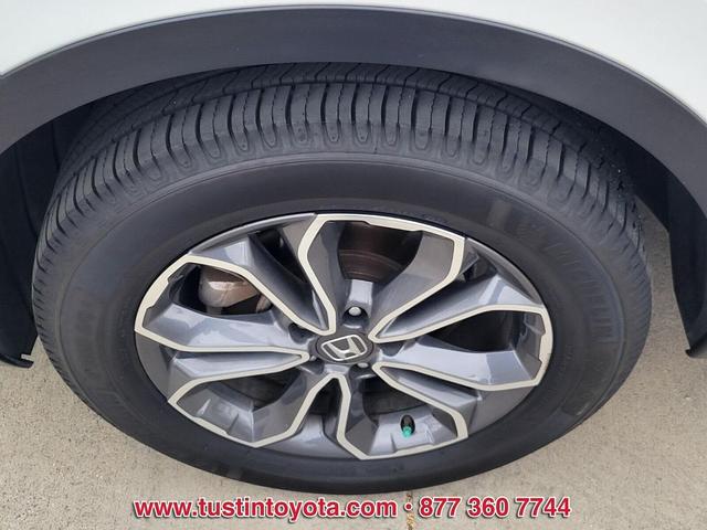 Photo of 2021 Platinum White Pearl Honda CR-V