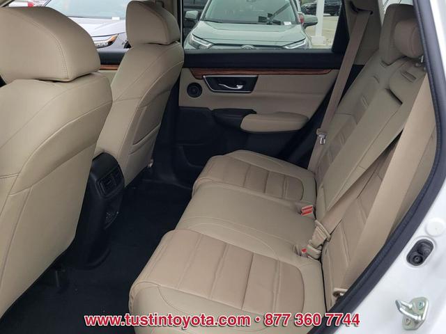 Photo of 2021 Platinum White Pearl Honda CR-V