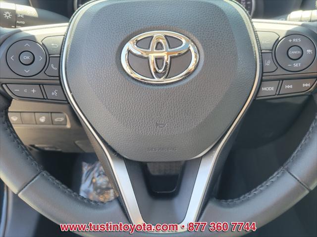 Photo of 2022 Midnight Black Metallic Toyota RAV4