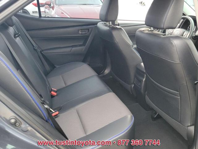 Photo of 2019 Gray Toyota Corolla