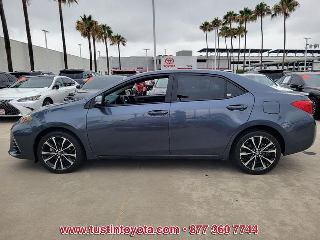Photo of 2019 Gray Toyota Corolla