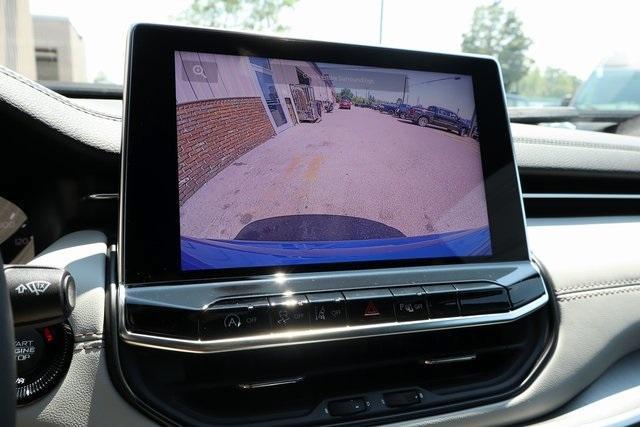 Photo of 2025 Hydro Blue Pearlcoat Jeep Compass