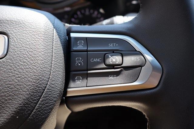 Photo of 2025 Hydro Blue Pearlcoat Jeep Compass