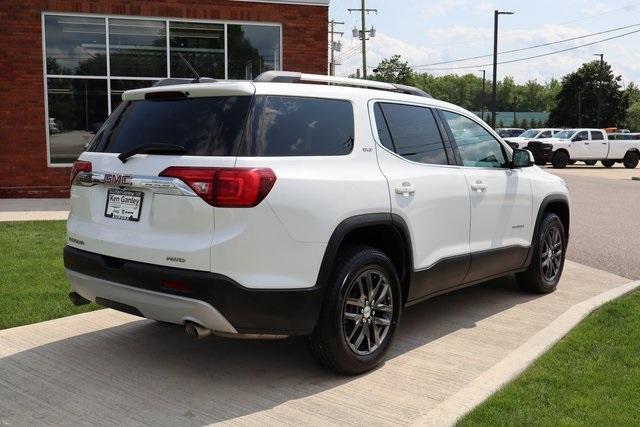 Photo of 2019 White Frost Tri-Coat GMC Acadia