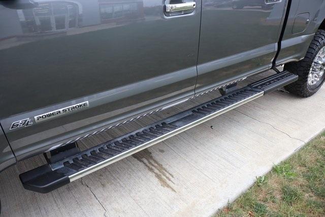Photo of 2022 Carbonized Gray Metallic Ford F-350