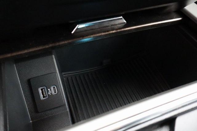 Photo of 2022 Carbonized Gray Metallic Ford F-350