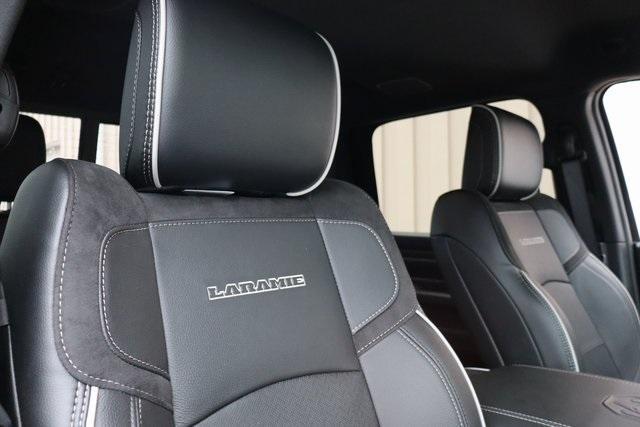 Photo of 2025 Diamond Black RAM 2500