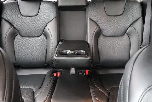Photo of 2020 Billet Silver Metallic Clearcoat Jeep Cherokee