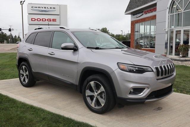 Photo of 2020 Billet Silver Metallic Clearcoat Jeep Cherokee