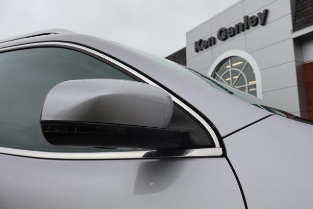 Photo of 2020 Billet Silver Metallic Clearcoat Jeep Cherokee
