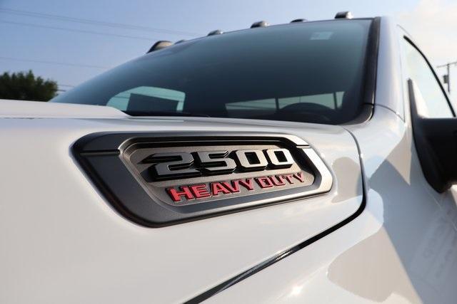 Photo of 2025 Bright White Clearcoat RAM 2500