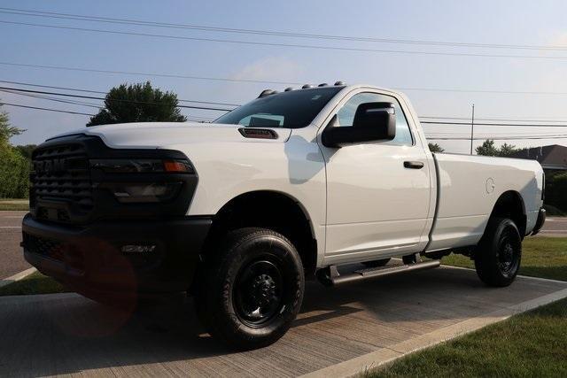 Photo of 2025 Bright White Clearcoat RAM 2500