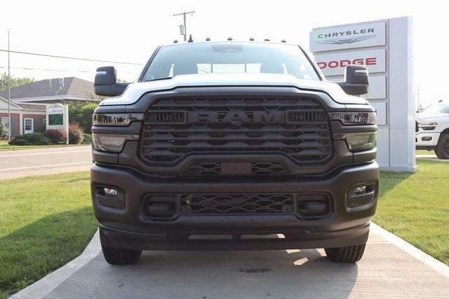Photo of 2025 Bright White Clearcoat RAM 2500