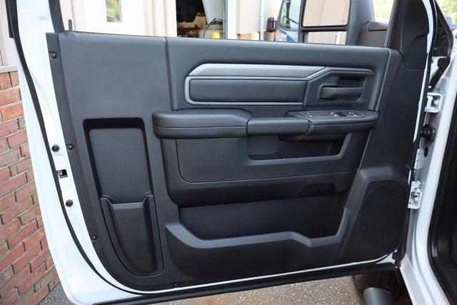 Photo of 2025 Bright White Clearcoat RAM 2500