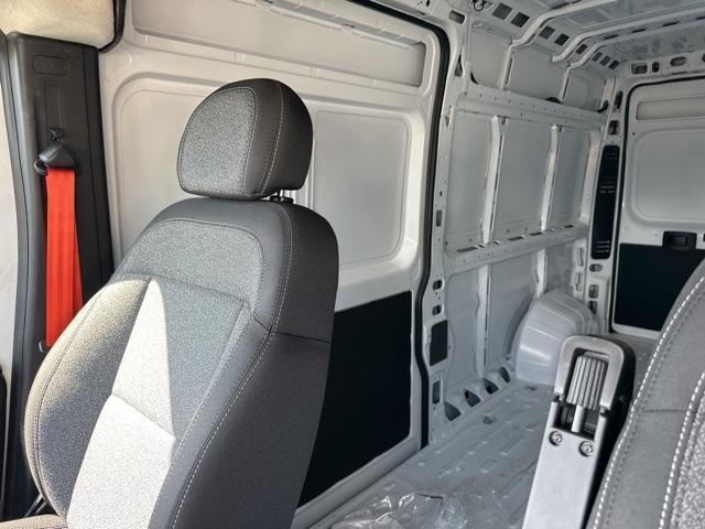 Photo of 2025 Bright White Clearcoat RAM ProMaster 2500