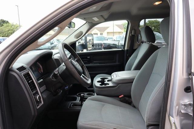 Photo of 2017 Bright Silver Clearcoat Metallic RAM 2500