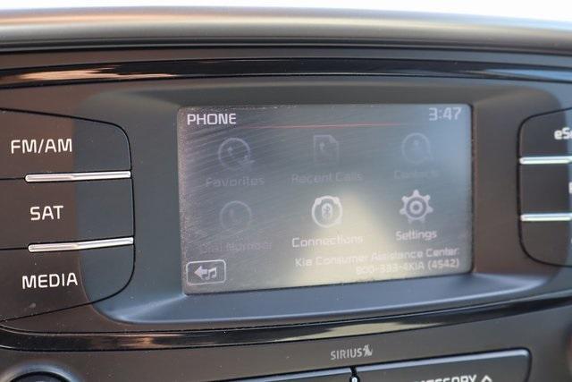 Photo of 2016 Ebony Black Kia Sorento