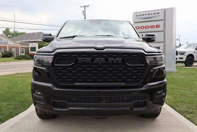Photo of 2025 Diamond Black RAM 1500