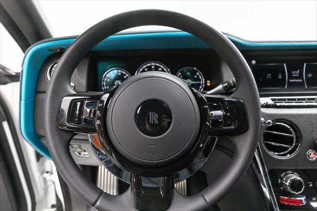 Photo of 2022 White Rolls-Royce Cullinan