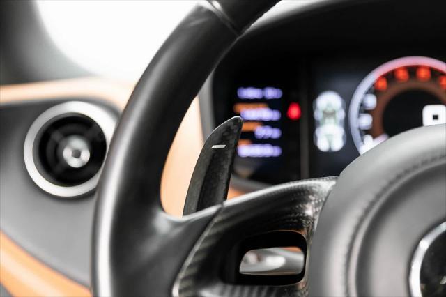 Photo of 2017 Black McLaren 570S