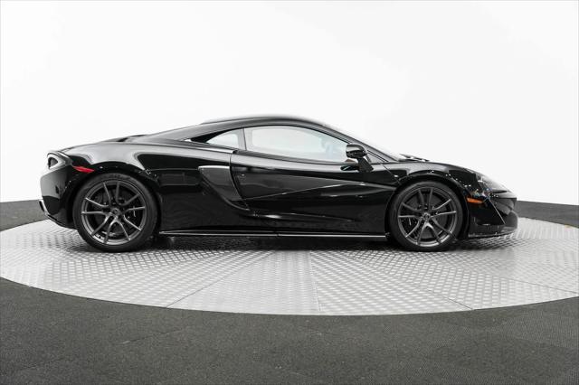 Photo of 2017 Black McLaren 570S