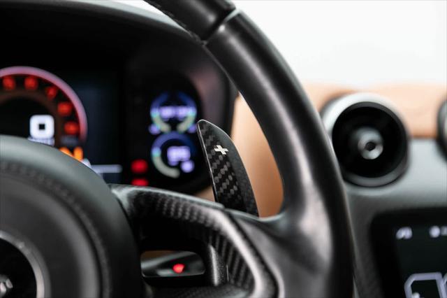 Photo of 2017 Black McLaren 570S