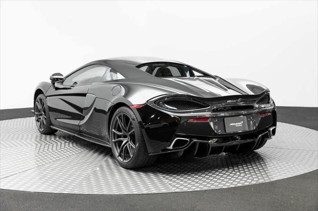 Photo of 2017 Black McLaren 570S