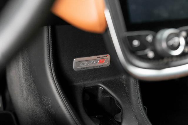 Photo of 2017 Black McLaren 570S