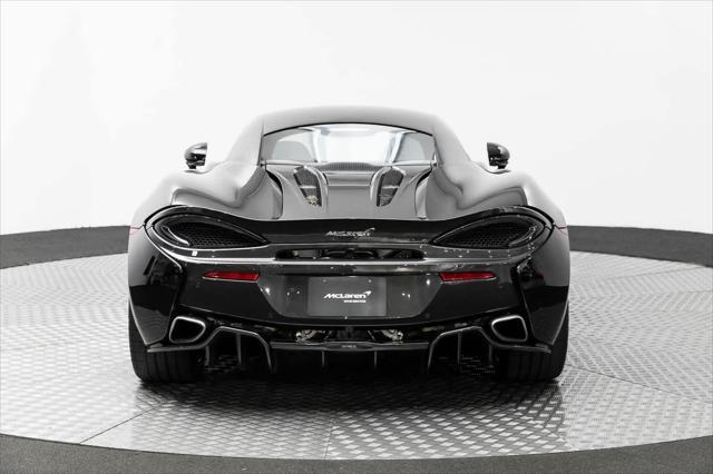 Photo of 2017 Black McLaren 570S
