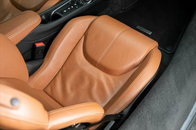 Photo of 2017 Black McLaren 570S