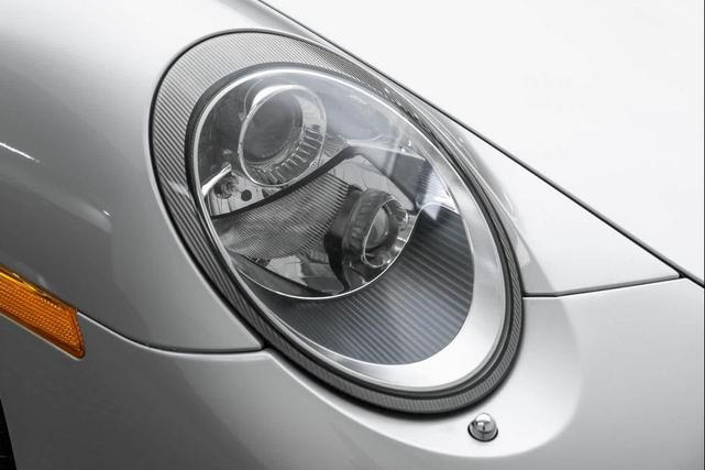 Photo of 2007 Silver Porsche 911