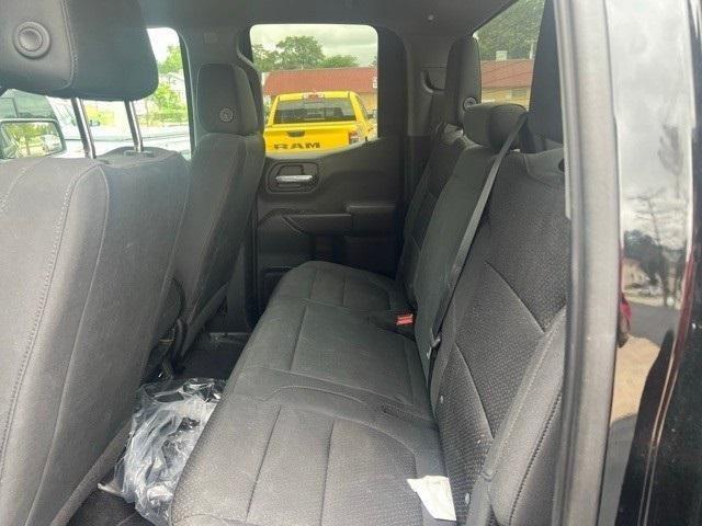 Photo of 2020 Black Chevrolet Silverado 1500