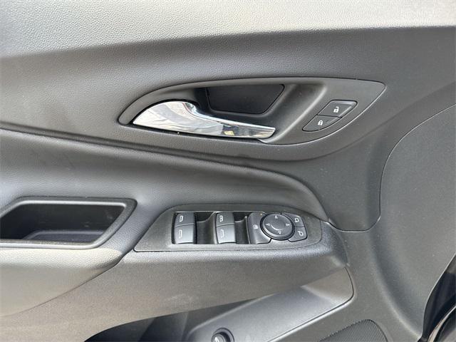 Photo of 2023 Mosaic Black Metallic Chevrolet Equinox