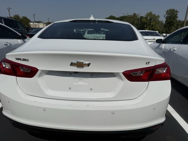Photo of 2024 Summit White Chevrolet Malibu