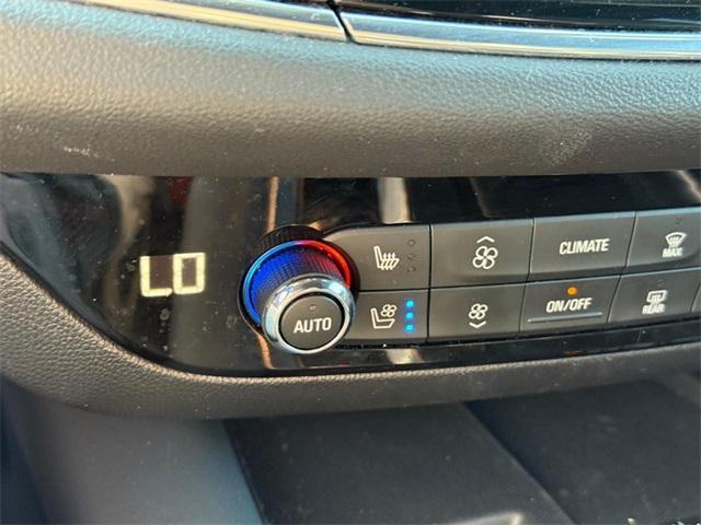 Photo of 2024 Summit White Buick Enclave