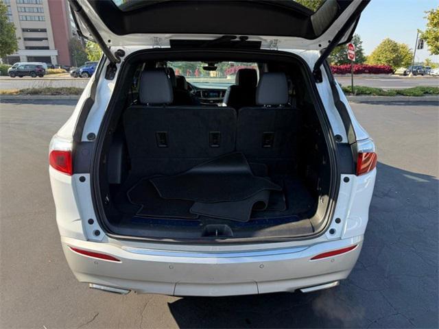 Photo of 2024 Summit White Buick Enclave