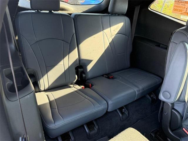 Photo of 2024 Summit White Buick Enclave