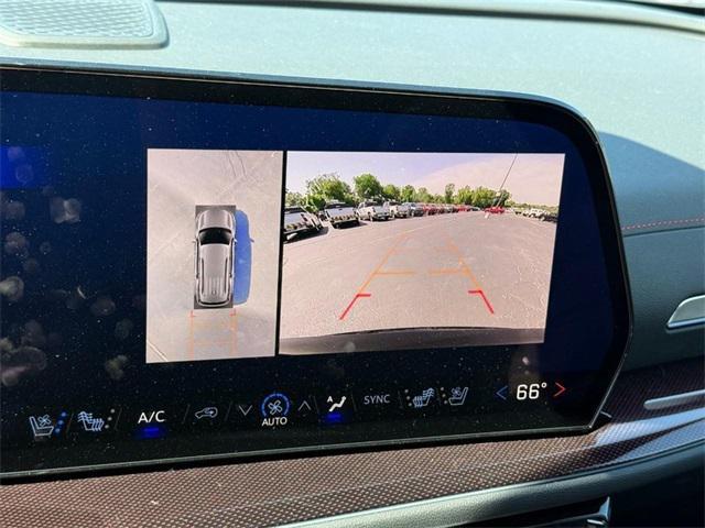Photo of 2025 Mosaic Black Metallic Chevrolet Traverse