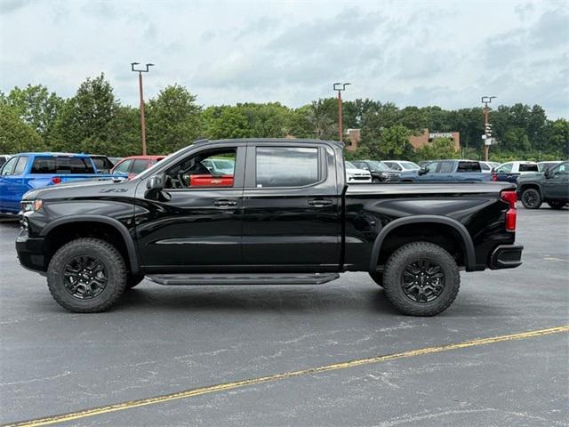 Photo of 2025 Black Chevrolet Silverado 1500