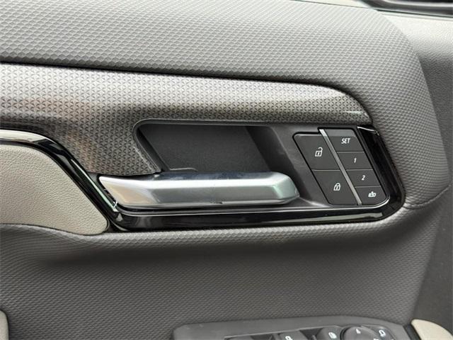 Photo of 2025 Black Chevrolet Silverado 1500