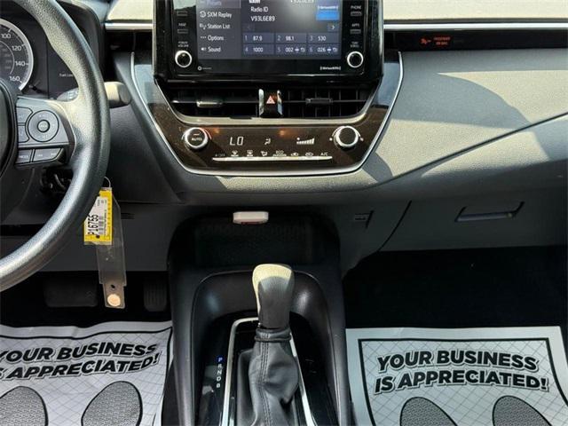 Photo of 2022 Classic Silver Metallic Toyota Corolla