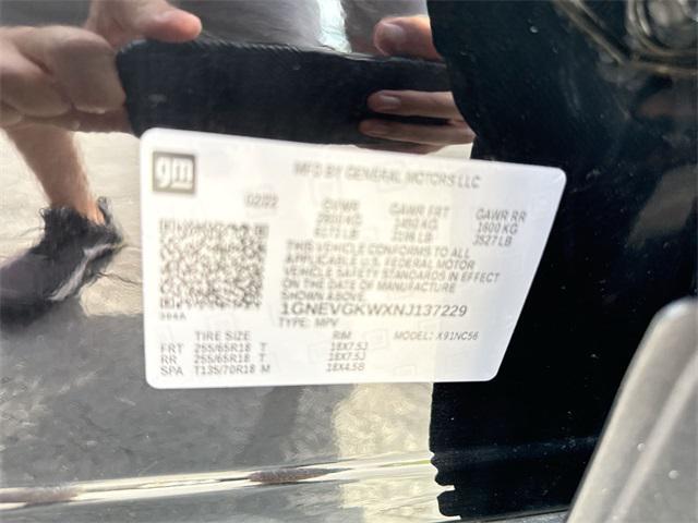 Photo of 2022 Mosaic Black Metallic Chevrolet Traverse