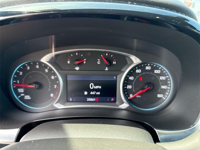 Photo of 2022 Mosaic Black Metallic Chevrolet Traverse