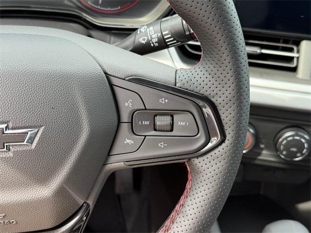 Photo of 2025 Sterling Gray Metallic Chevrolet Trax