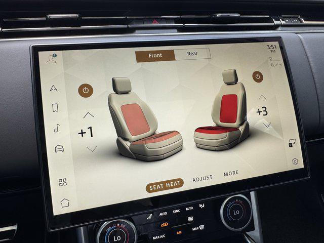 Photo of 2022 Fuji White Land Rover Range Rover
